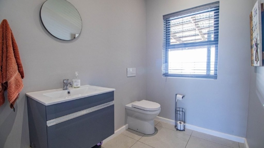 3 Bedroom Property for Sale in Whale Rock Heights Western Cape